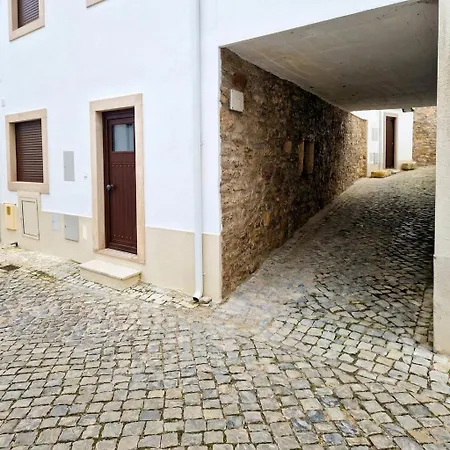 Casa Do Arco アパート